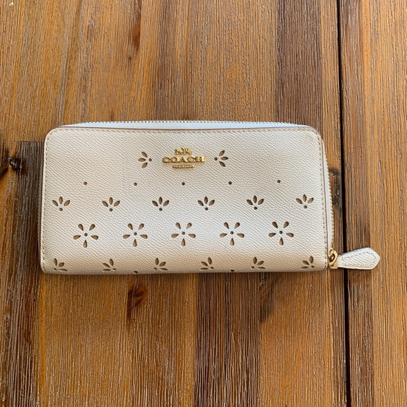 Coach Handbags - Coach Leather cutout style Wallet